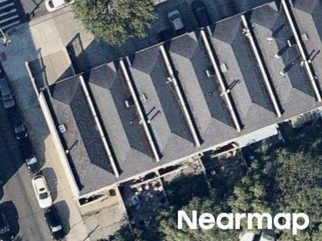 House for sale in Queens, Arverne
