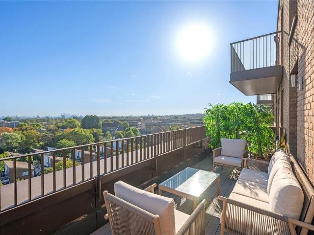 Apartment for rent in Clapham, Greater London