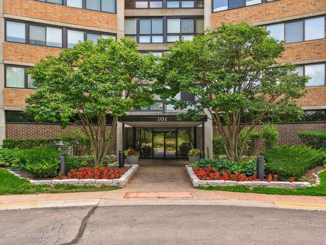 Condo for sale in Schaumburg, Illinois