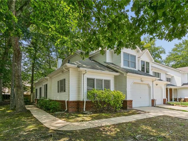 Townhouse for sale in Virginia