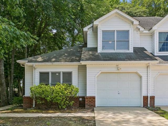 Townhouse for sale in Virginia