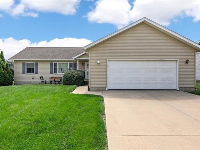 House for sale in Linn, Iowa
