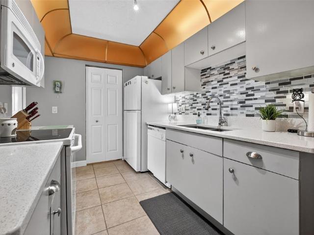 Condo for sale in Daytona Beach, Florida
