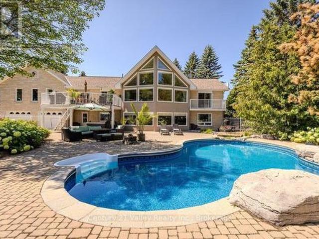 House for sale in Renfrew, Ontario