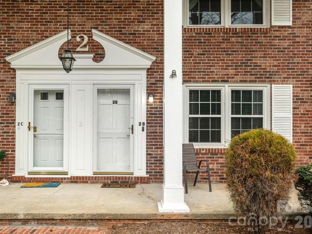 Condo for sale in East Flat Rock, North Carolina