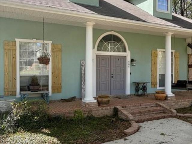 House for sale in Carriere, Mississippi