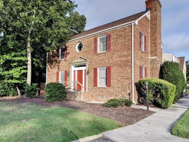 Condo for sale in Virginia