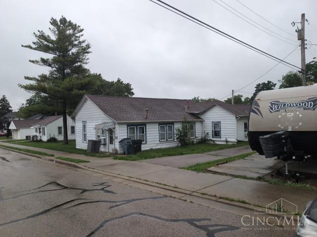 House for sale in Farmersville, Ohio