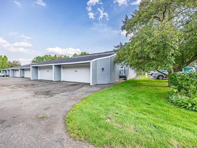 Townhouse for sale in Ramsey, Minnesota
