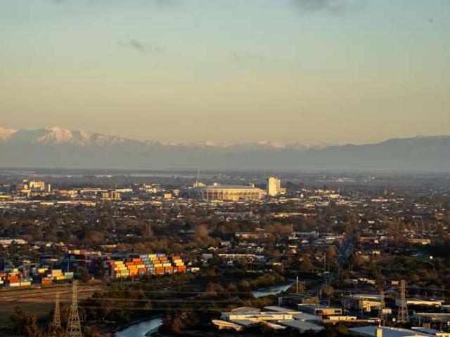 House for sale in Chaslands, Canterbury