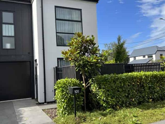 House for rent in Heathcote, Canterbury