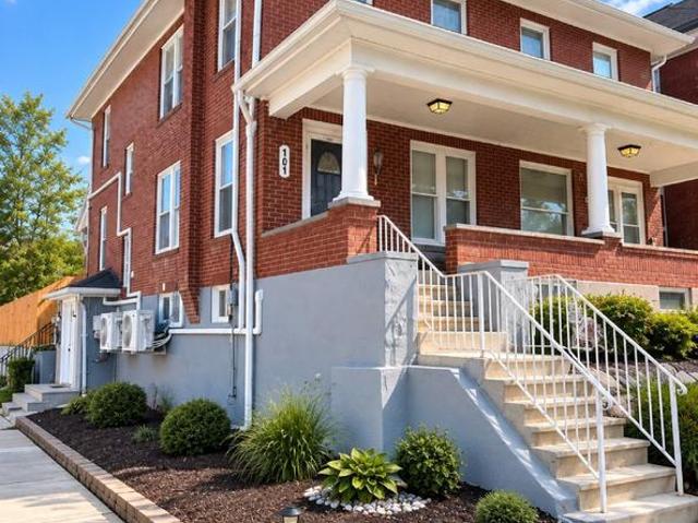 Townhouse for sale in Reading, Pennsylvania