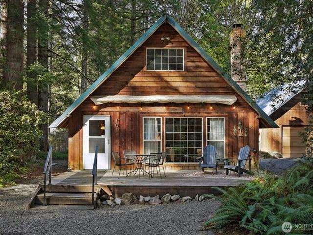 House for sale in Packwood, Washington