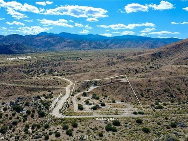 Land for sale in Pioneertown, California