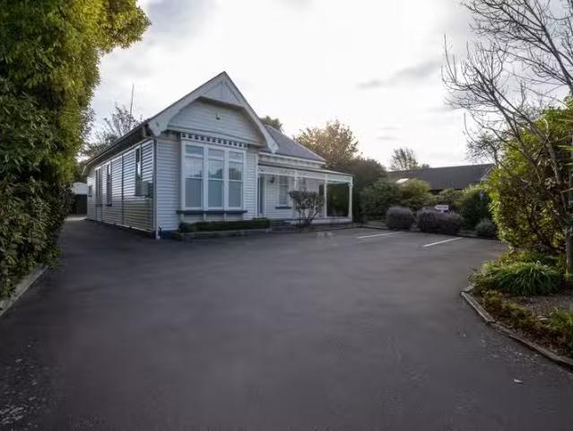 House for rent in Chaslands, Canterbury