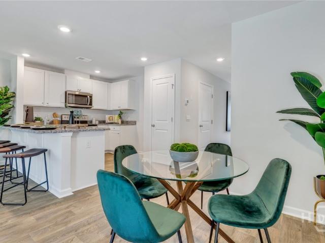 Townhouse for sale in Savannah, Chatham County
