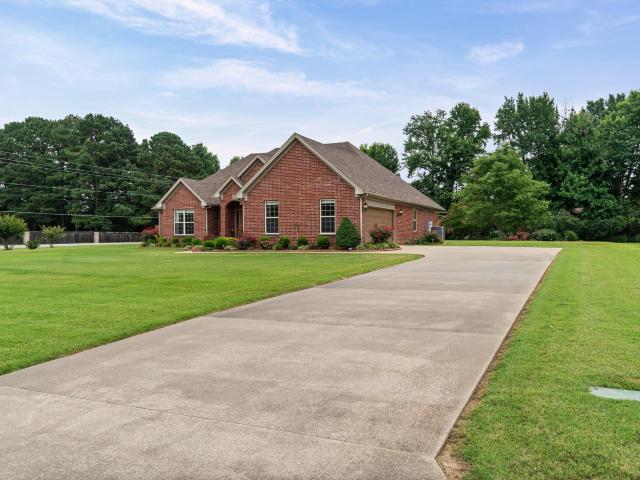 House for sale in Ark