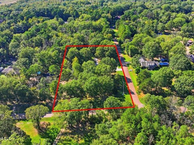 House for sale in Raymond, Hinds County