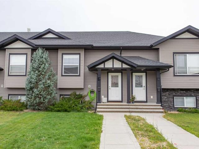 Townhouse for sale in Blackfalds, Alberta