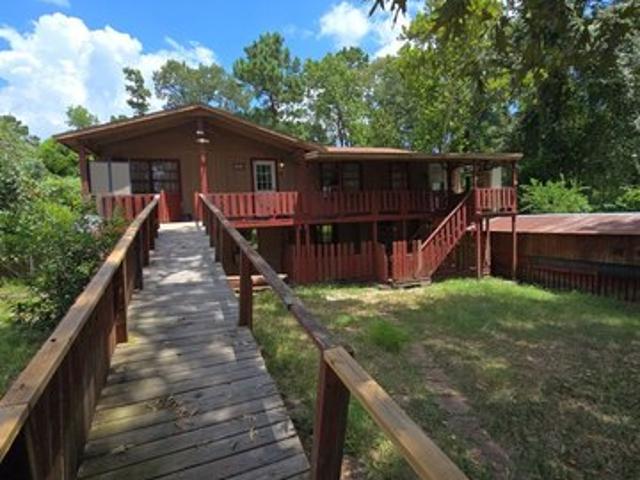 House for sale in Oakhurst, Texas