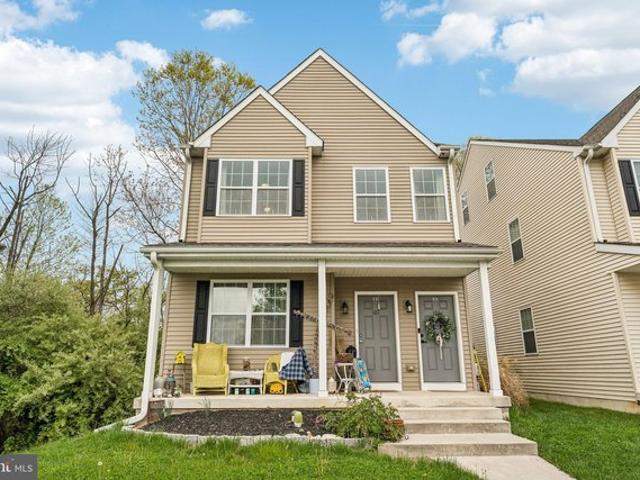 Condo for sale in Bally, Pennsylvania