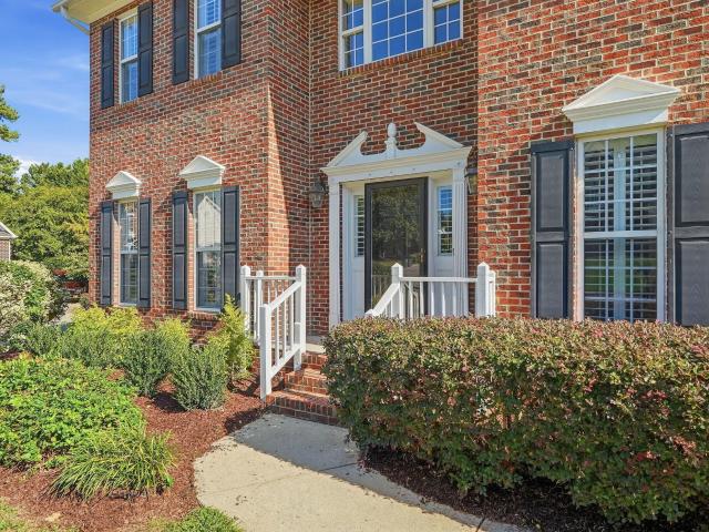 House for sale in Montclair, Apex