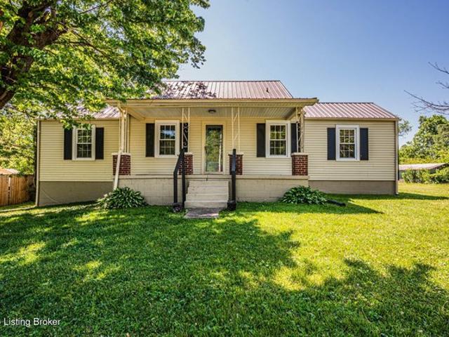 House for sale in Park City, Kentucky