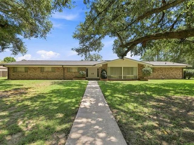 House for sale in Independence, Louisiana