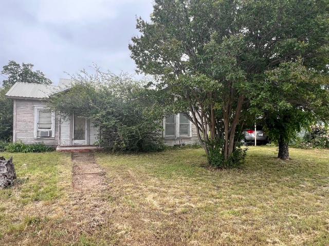 House for sale in Gustine, Texas