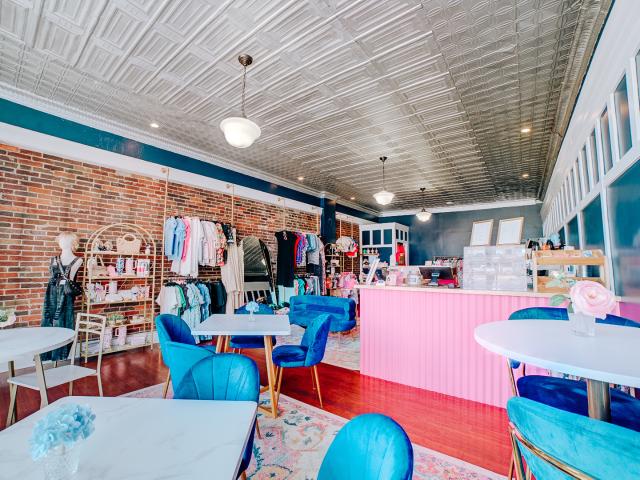 Commercial for sale in Milford, Iroquois County