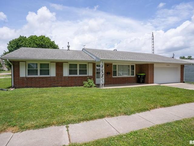 House for sale in Logan, Illinois
