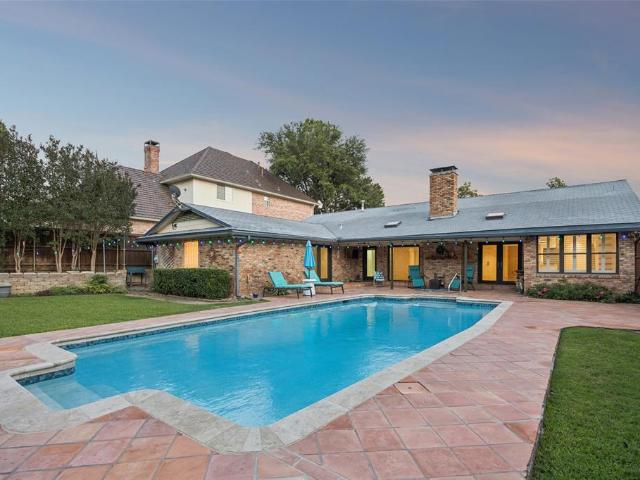 House for sale in Irving, Dallas County