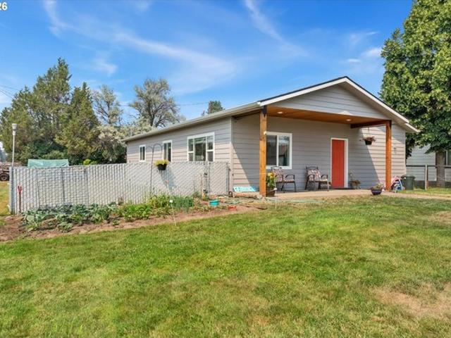 House for sale in Oregonia