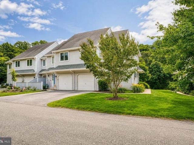 Townhouse for sale in Chester, Pennsylvania