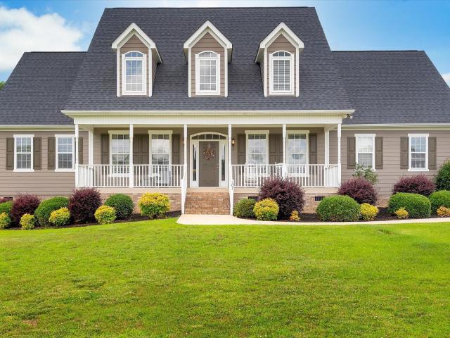 House for sale in Six Mile Run, South Carolina