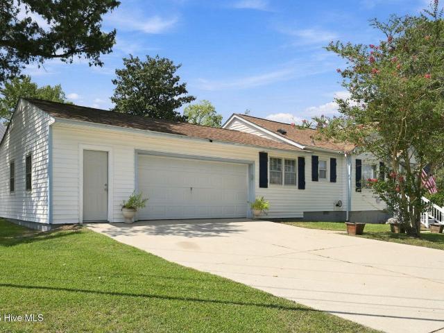 House for sale in Richlands, North Carolina