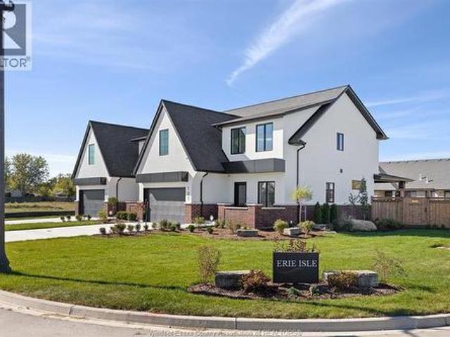 House for sale in Amherstburg, Ontario