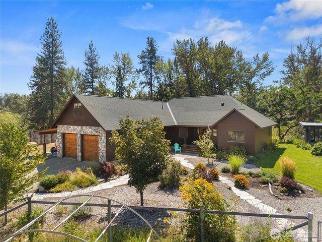 House for sale in Winthrop, Washington