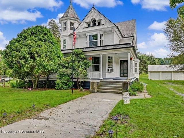 House for sale in Hawley, Pennsylvania