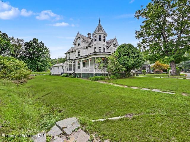 House for sale in Hawley, Pennsylvania