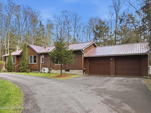 House for sale in Canadensis, Pennsylvania
