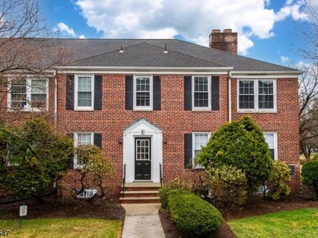 Condo for sale in Montclair, New Jersey