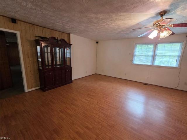 House for sale in Yorktown, York County