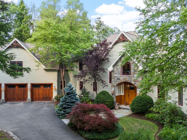 House for sale in Diamond Point, New York