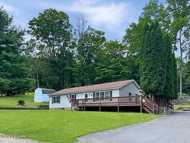 House for sale in Beach Lake, Pennsylvania