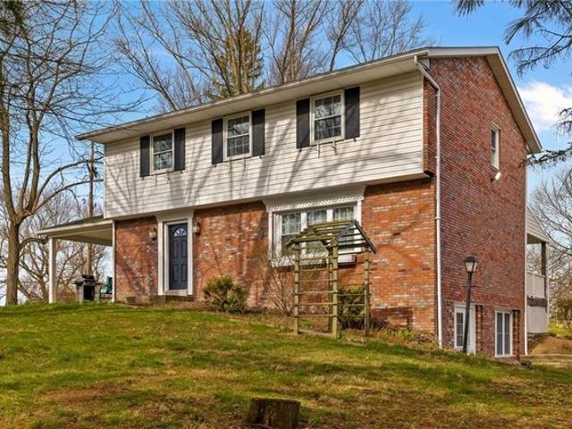 House for sale in Strabane, Pennsylvania