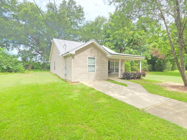 House for sale in Ashford, Alabama