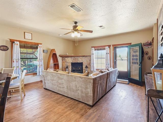 House for sale in Strawn, Palo Pinto County