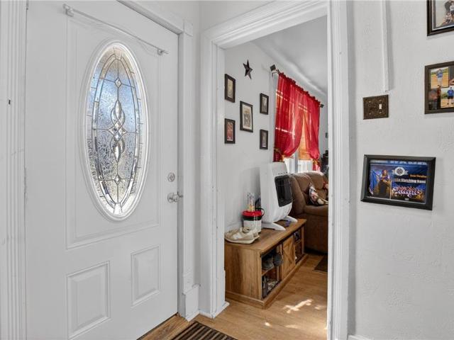 House for sale in Avella, Pennsylvania