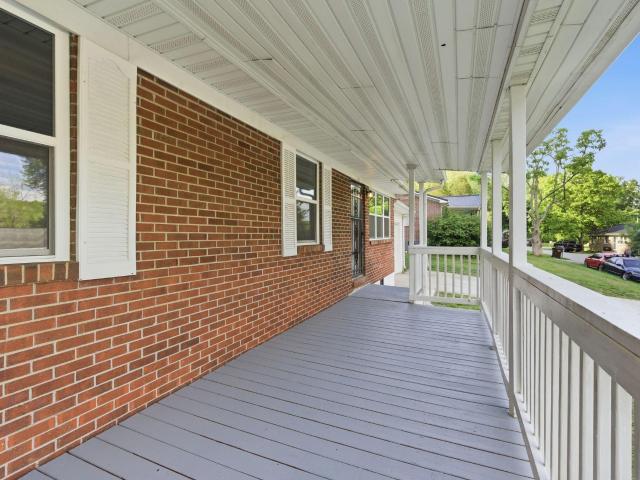 House for sale in Powell, Kentucky